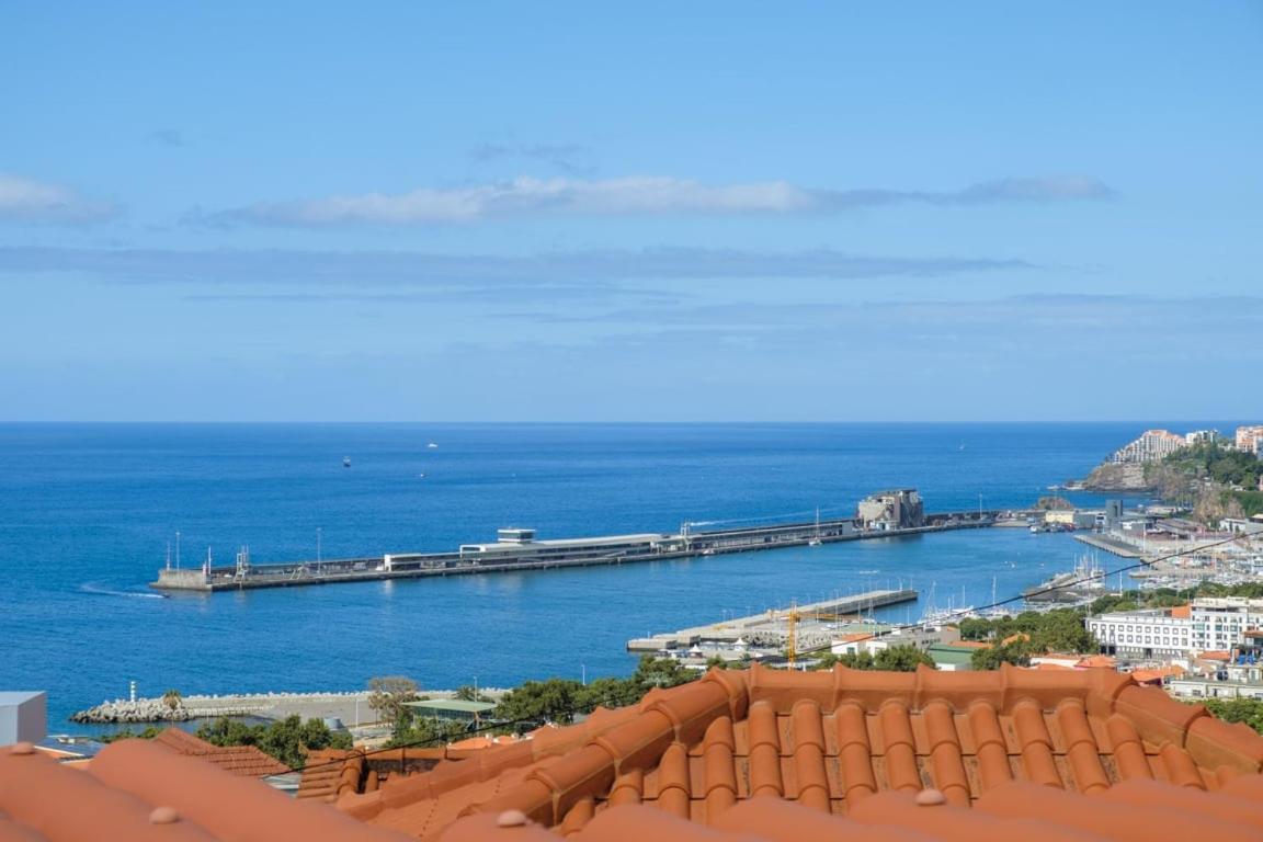فندق Guestready - An Amazing Blue Ocean View فونشال المظهر الخارجي الصورة